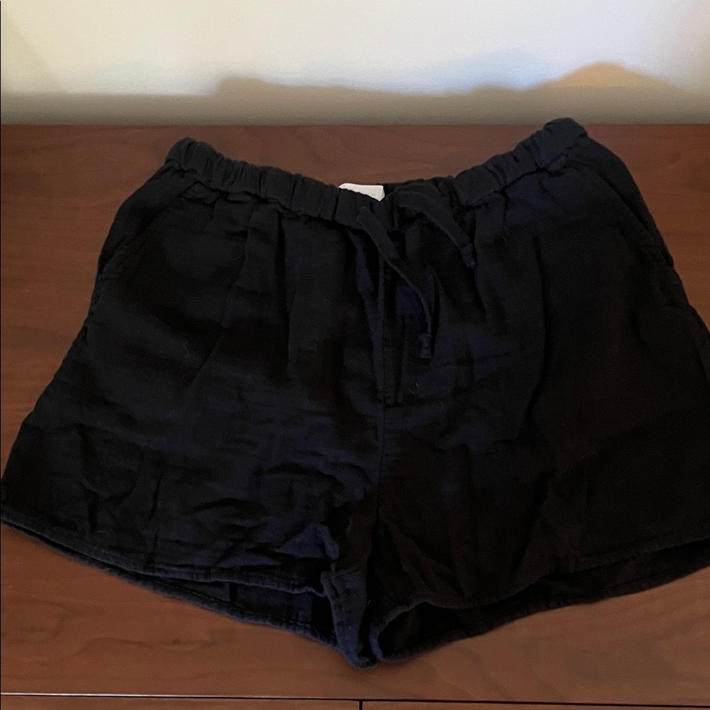 Aritzia sail short
